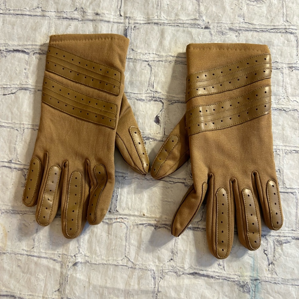 THINSULATE YKK CAMEL TAN NYLON SHELL TRIM VINYL WOMEN’S GLOVES SIZE L/XL